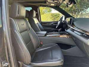 รถ Cadillac Escalade Premium SUV มือสอง สภาพดี เกียร์ธรรมดา พวงมาลัยซ้าย สีดำ เครื่องยนต์เทอร์โบ เบาะหนัง ล้อแม็ก R21 - Product Image 5