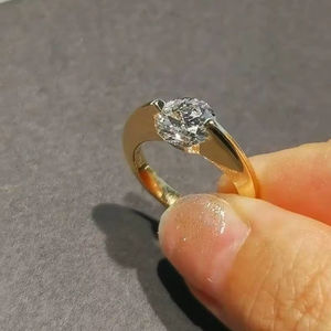 Bague solitaire unisexe en diamant rond de 1,11 carat cultivé en laboratoire, or massif 14 carats, design unique, cadeau de promesse pour partenaire - Product Image 3