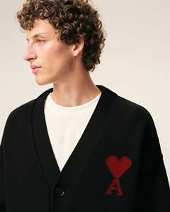 Custom Men's <b>Black</b> O-Neck Knitted Embroidered <b>Heart</b> Logo Oversized Fit Wool Heavyweight Casual Winter ODM - Product Image 6