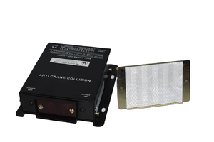 Dispositivo Anticolisión para Grúas CMK MAKE con Panel Reflectante, Indicador LED de Rango de 0-3 Metros, Uso Industrial - Product Image 3