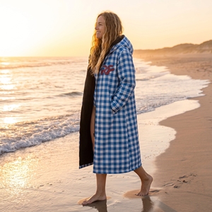 Outdoor Parka Wholesale Custom Hooded Beach Surf Changing <b>Coat</b> Waterproof <b>Swim</b> Robe Parka Long Jacket - Product Image 5