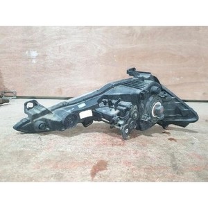 Feu antibrouillard avant droit d'occasion pour Hyundai Sonata YF 2009-2012, référence OEM 922023S210 - Product Image 3