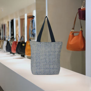 Sac de plage en toile grande capacité, fourre-tout écologique, sac à bandoulière élégant de couleur unie avec chaînes et fermeture éclair - Product Image 4