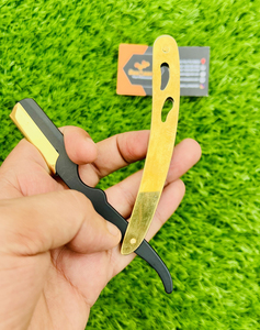 <b>Single</b> Edge Shaving <b>Blades</b> Light Weight Professional Safety High Grade Stainless Steel Straight Edge Barber <b>Razor</b> (Gold Plated) - Product Image 3
