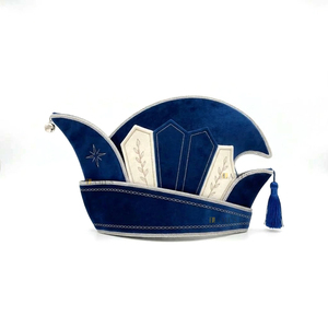 Chapeau de Carnaval Royal Brodé Argenté, Accessoire Décoratif pour Costume de Prince - Grande Vente - Product Image 1