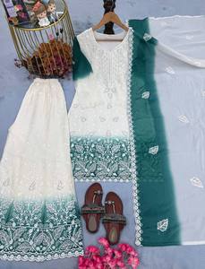 Salwar Kameez pakistanais bicolore avec Plazzo et Dupatta, blanc et bleu ciel, brodé, tenue de mariage traditionnelle pour femmes - Product Image 6