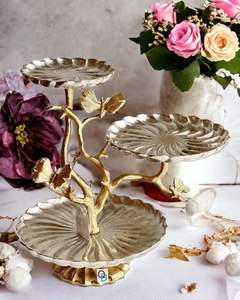 Support à gâteau en aluminium au design tendance et finition haut de gamme pour accessoires de dessert sophistiqués avec une qualité métallique durable - Product Image 2