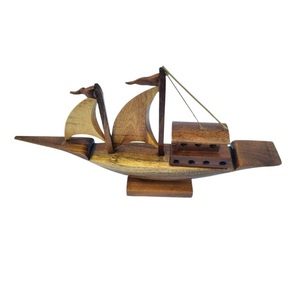 Maquette de bateau à voile artisanale en bois massif, modèle traditionnel de bateau (Jahaj), décoration d'intérieur, pièce de présentation de table avec support - Product Image 1