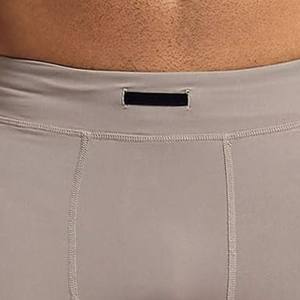 Pantalones Cortos de Compresión Ligeros y Totalmente Personalizados para Hombre, Tela Resistente Antiarrugas, Ropa Deportiva, Pantalones Cortos de Compresión con Precio al por Mayor - Product Image 5