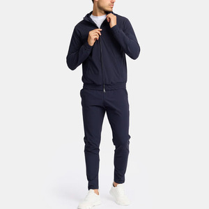 Conjunto Deportivo Casual Bicolor para Hombre de Alta Gama, con Chaqueta con Cierre y Cuello Alto, y Pantalones Deportivos Ajustados, en Poliéster/Algodón Transpirable y Ecológico - Product Image 2