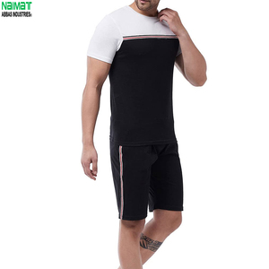 Ensemble T-shirt et short Bermuda pour homme NAIMAT, noir et blanc, coton, vêtements de sport décontractés avec design à rayures latérales - Product Image 3
