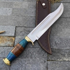 Couteau de chasse Bowie en acier Damas fait main, pointe clip, anneau empilé, manche en bois Micarta, étui inclus, vente en gros et dropshipping en vrac - Product Image 5
