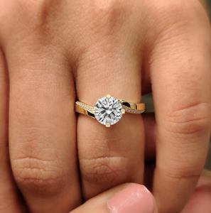 แหวนหมั้นแบบคลาสสิค ทองคำแท้ 14K ประดับเพชรทรงกลมเพาะเลี้ยง 1.95 กะรัต รับรองโดย IGI ระดับ VVS แหวนแบบฝังเพชรสำหรับผู้หญิง เครื่องประดับชั้นดี - Product Image 2