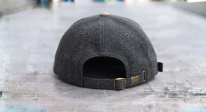 Casquette vintage 5 panneaux structurée à profil moyen en laine grise pour l'hiver, idéale pour le camping, avec patch en cuir personnalisé – Vente en gros - Product Image 2