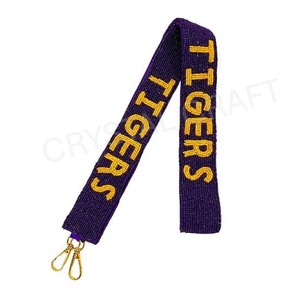 สายสะพายกระเป๋าแบบวินเทจ CRYSTAL CRAFT GEAUX TIGERS พร้อมดีไซน์ลูกปัดรักษ์โลกและตะขอทองสำหรับกระเป๋าถือ - Product Image 4