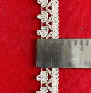 Dentelle en coton attrayante avec finitions soignées et une qualité de tissu durable pour les marques de mode. - Product Image 1