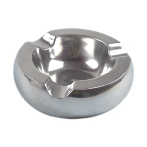 Plateau à cigarettes classique à quatre côtés, en aluminium de qualité supérieure, pour une utilisation intérieure/extérieure et dans le salon, à prix abordable - Product Image 4