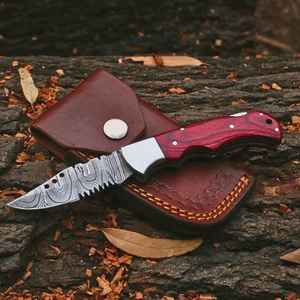 Cuchillo plegable hecho a mano de grado industrial OEM con funda y mango de madera, cuchillo de bolsillo plegable personalizable de acero de Damasco DIY - Product Image 4