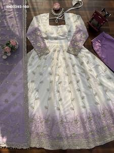 ชุดเดรส Anarkali ลายปักดิ้นและลายเส้นด้ายแบบไล่เฉดสี ดีไซน์เนอร์ Star Georgette พร้อมกางเกงและผ้าคลุมไหล่แบบ Dupatta ขายส่ง - Product Image 6