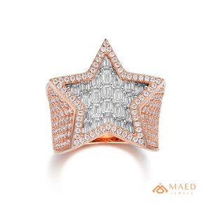 Anillo de Moissanita Estrella en Oro Rosa para Hombre, Chapado en Oro Rosa de 14K, Estilo Iced Out, Joyería Fina de Lujo Hip Hop, Regalo con Corte Baguette - Product Image 1