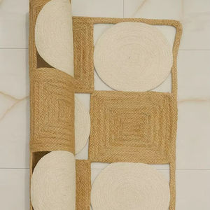 Tapis en jute tressé fait main à carreaux style bohème, rond ou carré, en fibres naturelles, pour une décoration intérieure rustique chic - Product Image 1