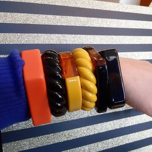Pulseras de Resina Personalizadas para Mujer H a CRAFT - Diseños Florales Transparentes y Coloridos con Brillo, Estilo Clásico para Uso Diario y Regalo - Product Image 6