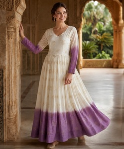 Robes longues amples décontractées pour femmes, style traditionnel indien et pakistanais, en tissu dégradé blanc et violet, pour toutes les saisons - Product Image 1