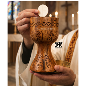 Cáliz y Copa Sagrada de Madera Natural Tallada a Mano para Comunión Cristiana, Ecológico, Duradero, para Altar Religioso - Product Image 2