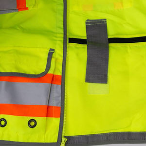 Unisex Work Fashion Vest With <b>Multiple</b> Pockets Breathable Polyester Material Yellow <b>Color</b> - Product Image 2