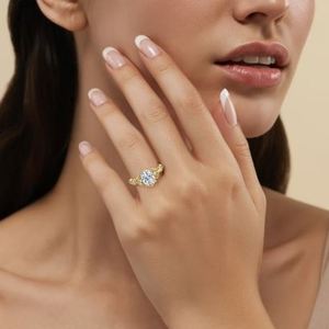 Bague de luxe ovale en moissanite sertie de griffes en argent sterling plaqué or pour elle, cadeau d'anniversaire - Product Image 4