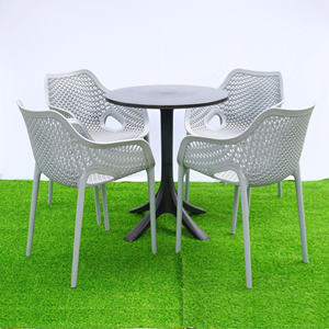 Chaise de jardin en plastique moulé en forme de bateau, blanche, haut de gamme, moderne, imperméable et confortable pour les consommateurs avisés - Product Image 1