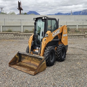 Máquina de Alto Rendimiento Case SR210 Skid Steer con Motor Potente y Fácil Operación - Product Image 6