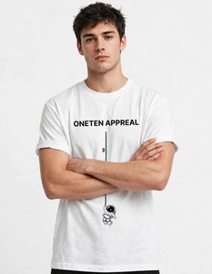 T-shirt graphique pour homme ONETEN en coton blanc à manches courtes, col rond, imprimé astronaute, respirant, coupe classique - Product Image 2