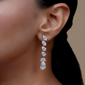 Pendientes de Diamantes Creados en Laboratorio en Forma de Cascada, Forma de Pera y Marquesa, 13.13 Quilates de Peso Total, Color D-E-F, Calidad VVS2, Joyería Nupcial - Product Image 1