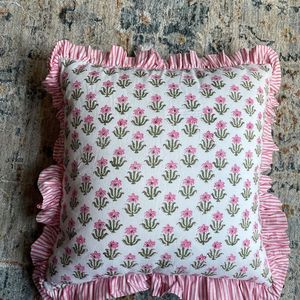 Funda de Cojín con Volantes Florales Rosas, Funda de Almohada de Algodón con Estampado de Bloques, Funda Decorativa para Cojín de Sofá o Cama - Product Image 2