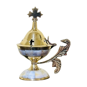 Incensario de Latón de Fina Elaboración Artesanal con Cruz y Concha Decorativas - Product Image 2