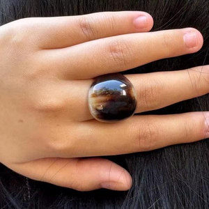 Bague en corne de buffle polie, bijoux de fête pour mariage et anniversaire, couleur corne naturelle, vente chaude - Product Image 2
