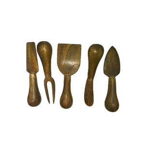 Ensemble de 4 couteaux à fromage en bois de mangue naturel, bois de teck naturel poli, prix de gros - Product Image 1