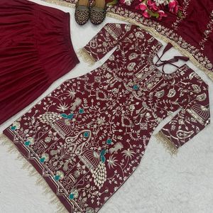Kurti de crepé natural bordado para mujer con salwar dhoti y dupatta bordada |   Ropa Étnica de Diseño con Lentejuelas de 5mm - Product Image 3