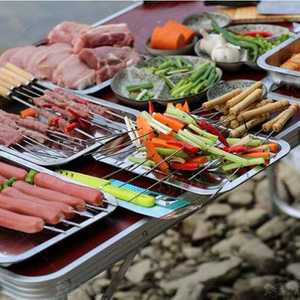 Barbecue au charbon de bois portable avec support pour grillades et barbecues en plein air - Product Image 1