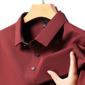 Polo à manches courtes pour homme en soie glacée, T-shirt d'été uni extensible et confortable, haut décontracté pour homme - Product Image 4