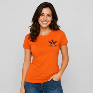 T-shirt Premium pour Femme – Vêtement Basique Confortable en Tissu Résistant avec Encolure Confortable et Construction Légère - Product Image 1