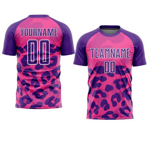 รับผลิตเสื้อฟุตบอลผู้ชายแบบขายส่ง OEM ผ้าโพลีเอสเตอร์น้ำหนักเบา ผลิตภายใต้แบรนด์ของลูกค้า - Product Image 1
