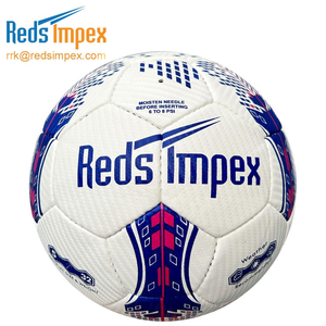 Balón de fútbol de entrenador de calidad superior de alto rendimiento personalizado para entrenadores y de larga duración con balón de fútbol de agarre cómodo - Product Image 1