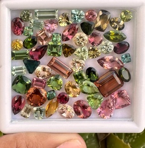 Turmalina natural de alta calidad, piedras preciosas sueltas de colores y formas variadas para la fabricación de joyas, piedra de turmalina - Product Image 1