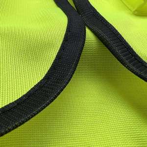 Chaleco de Seguridad Reflectante Fluorescente de Alta Visibilidad Antiestático con Logotipo Personalizado Gratuito, Chaleco de Seguridad Multibolsillos Resistente al Viento para Trabajadores - Product Image 3