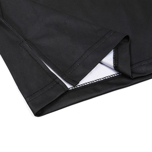 Camiseta de Fútbol para Hombre con Degradado de Rojo a Negro, Manga Corta, Cuello en V, Absorbe la Humedad, Ropa Deportiva de Poliéster - Product Image 4