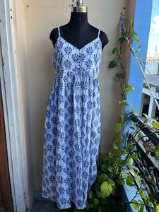 Vestido maxi de algodón suave tejido con estampado a mano, estilo A, para mujer, con tirantes finos, estilo bohemio, playero, ligero, estilo indio, con estampado de leopardo. - Product Image 2