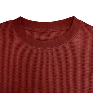 Chemise confortable en tricot gaufré, tissu doux et résistant, idéale pour un style décontracté quotidien - Product Image 6