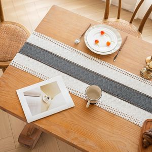 Runner da Tavolo Boho Chic 72 Pollici, Decorazione Natalizia per la Casa con Macramè Rustico Grigio e Nappe in Stile Fattoria - Product Image 5